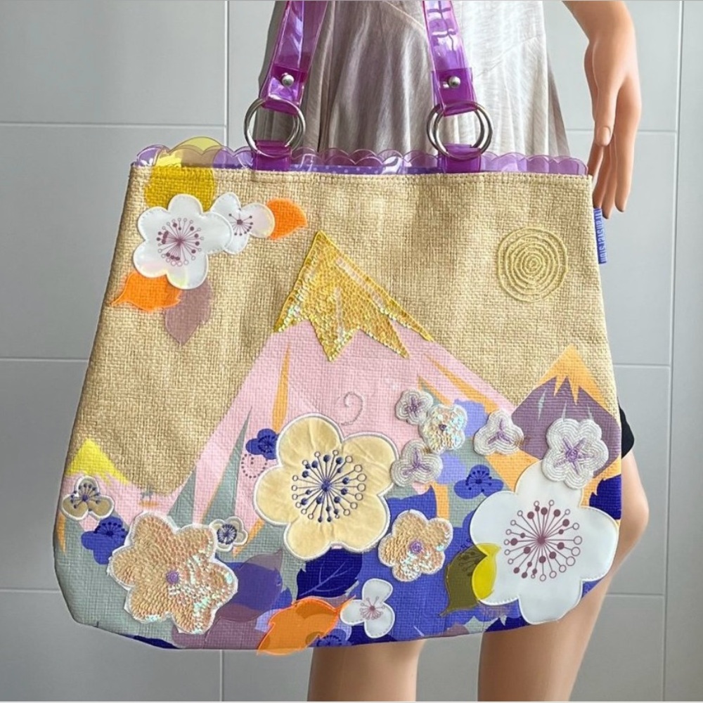 Transversion Floral Embroidered Tote Bag - Multicolor